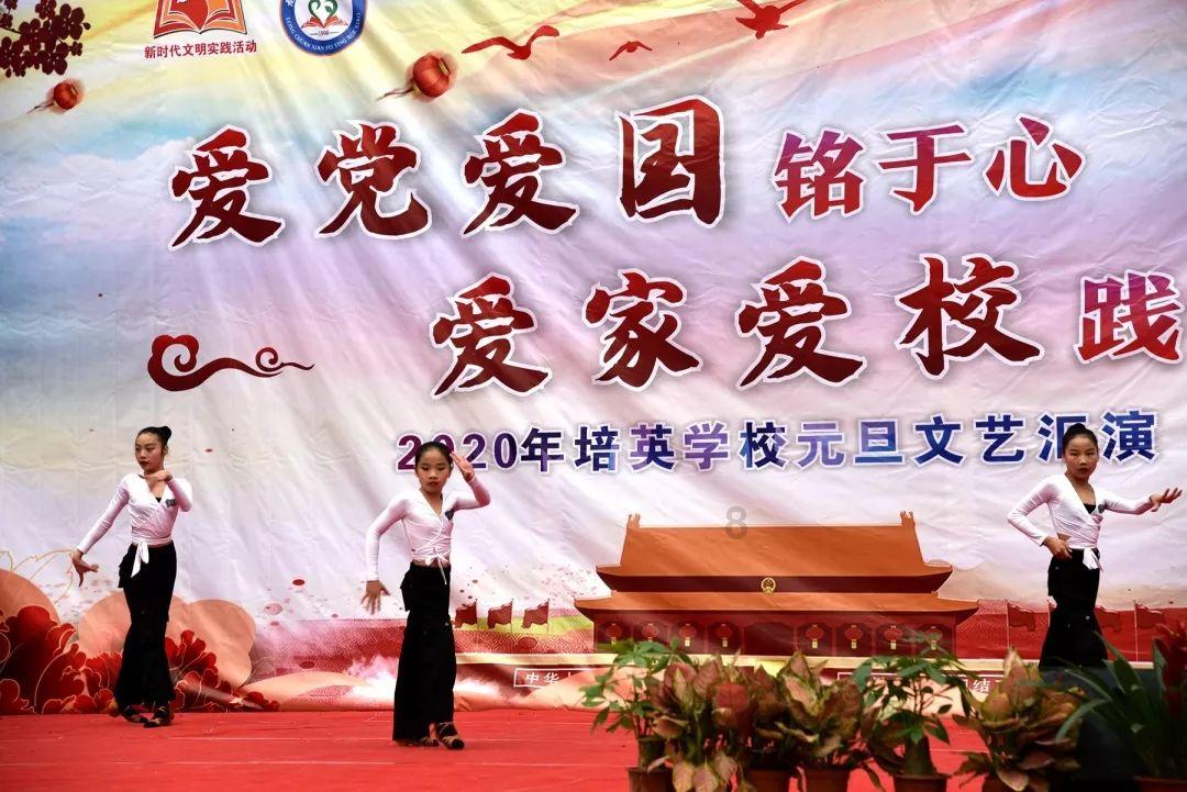 智慧问答网页——黄远志快乐回答您的疑问