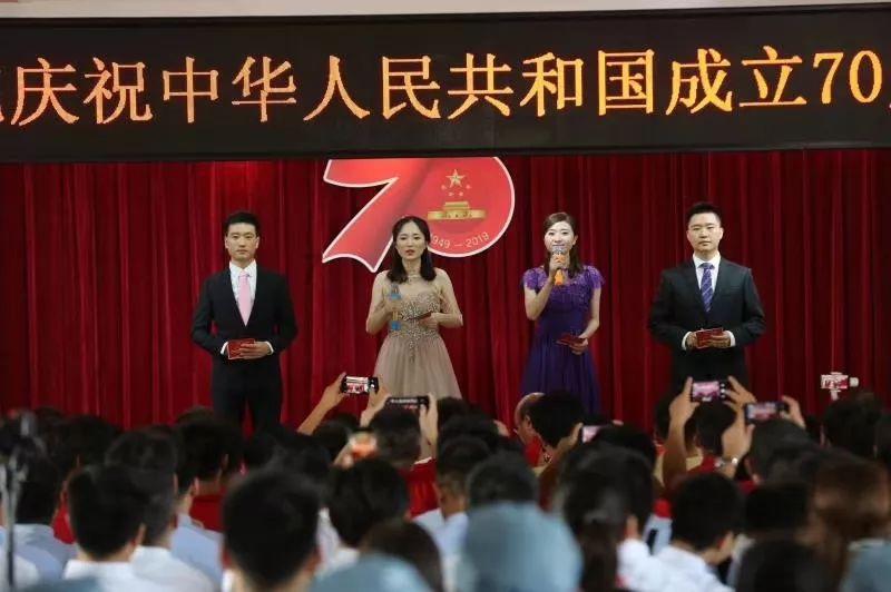 拯救铁笼中的小牛