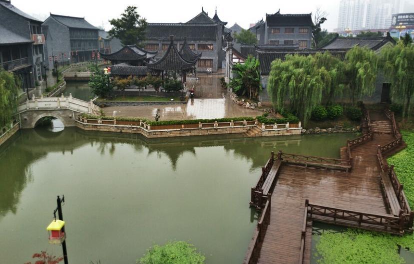 万众狂欢